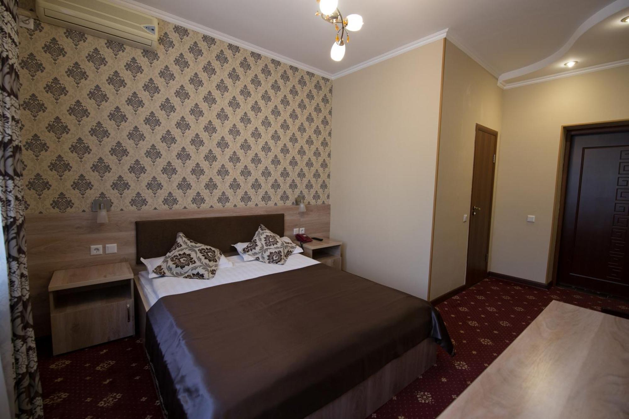 Renion Zyliha Hotel Almaty Pokoj fotografie